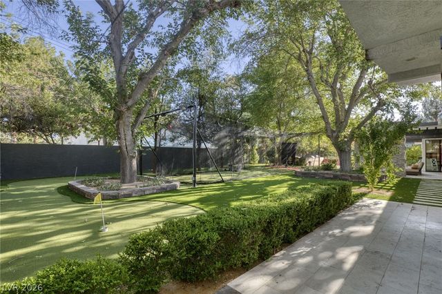 2809 Brown Circle, Las Vegas, NV 89107