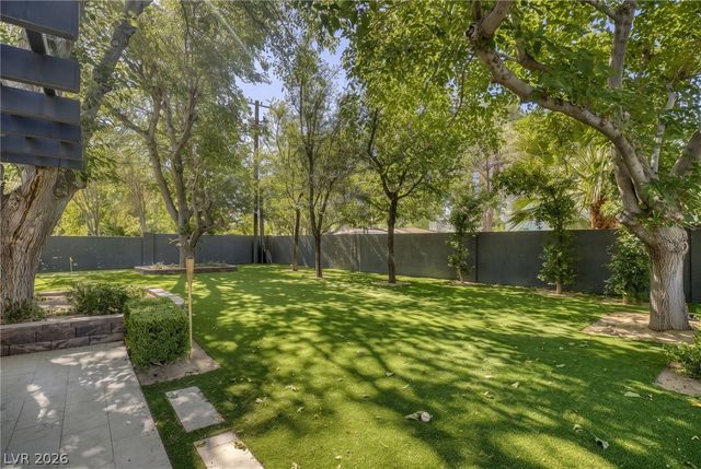 2809 Brown Circle, Las Vegas, NV 89107