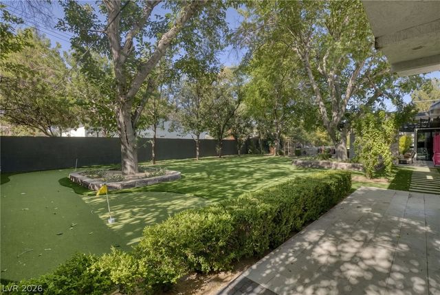 2809 Brown Circle, Las Vegas, NV 89107