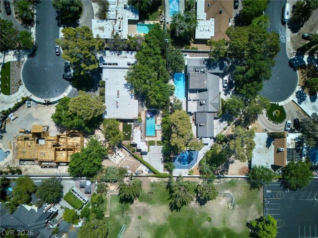 2809 Brown Circle, Las Vegas, NV 89107