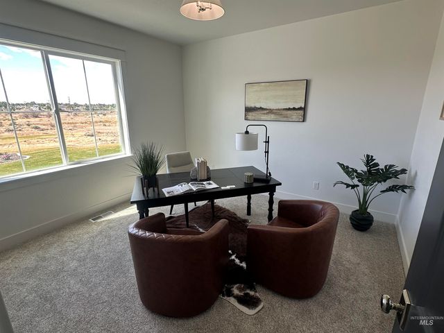 3035 Lake View Ct, Twin Falls, ID 83301