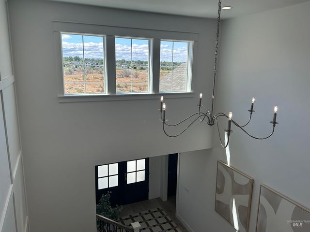 3035 Lake View Ct, Twin Falls, ID 83301