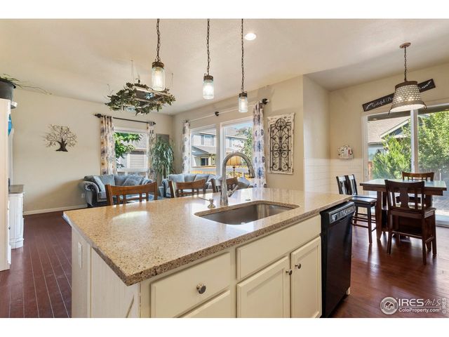 882 Jenny Ln, Berthoud, CO 80513