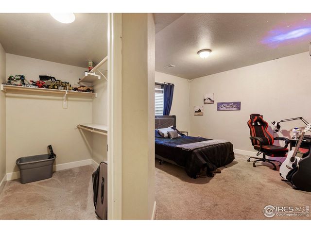 882 Jenny Ln, Berthoud, CO 80513