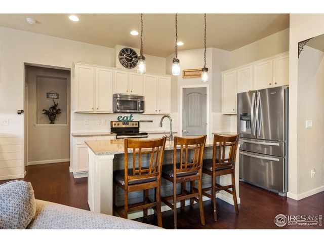 882 Jenny Ln, Berthoud, CO 80513