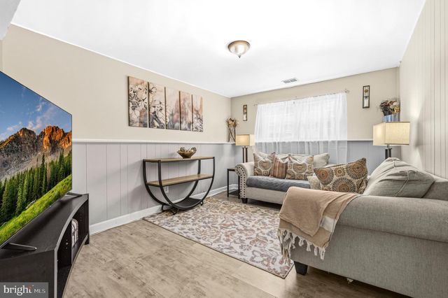 236 INLET DR, Pasadena, MD 21122