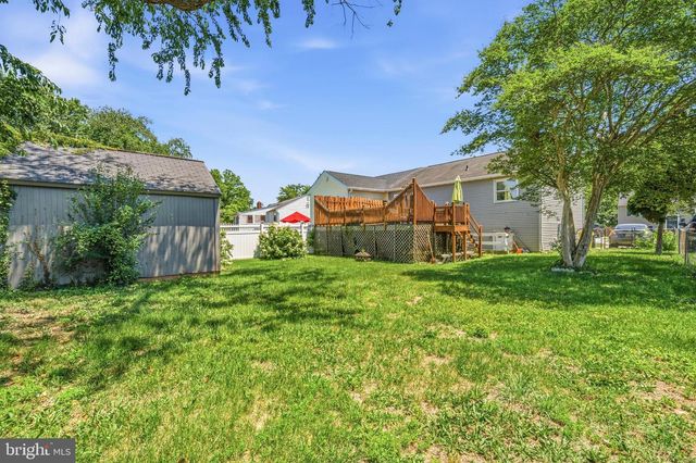 236 INLET DR, Pasadena, MD 21122
