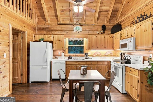 259 Sutton Ridge Way, Ellijay, GA 30540