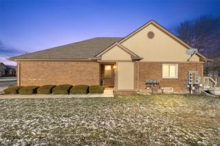 46784 Country Lane, Macomb Township, MI 48044