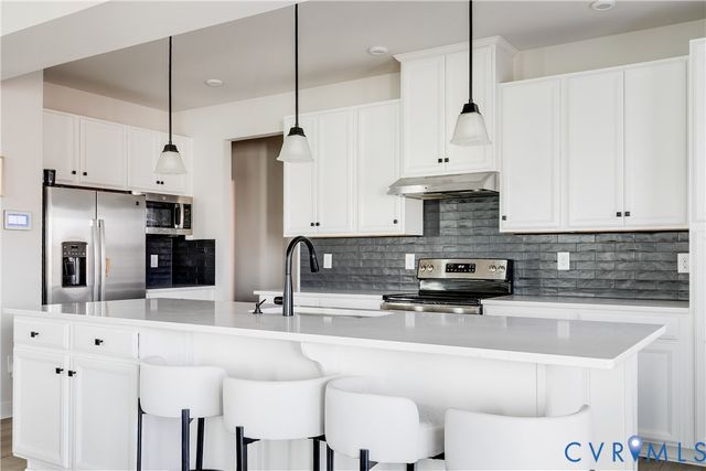 14401 Botsford Ave, Chester, VA 23831