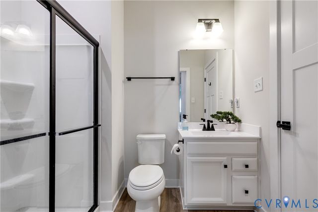 14401 Botsford Ave, Chester, VA 23831