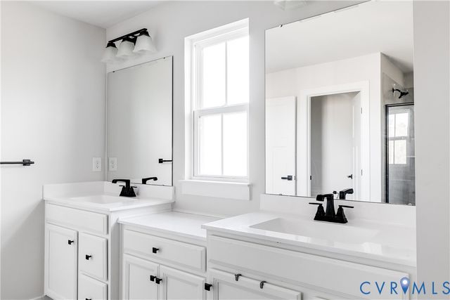 14401 Botsford Ave, Chester, VA 23831