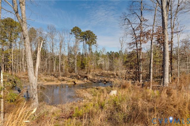 14401 Botsford Ave, Chester, VA 23831