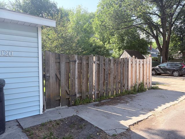 1020 7th Street S, Fargo, ND 58103