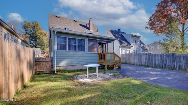 623 Charles Street, Glenville, NY 12302