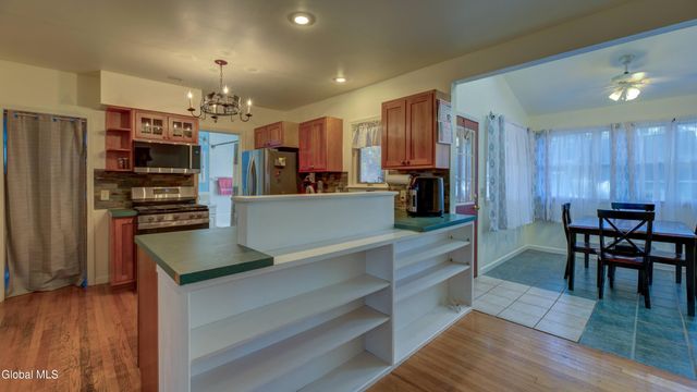 623 Charles Street, Glenville, NY 12302