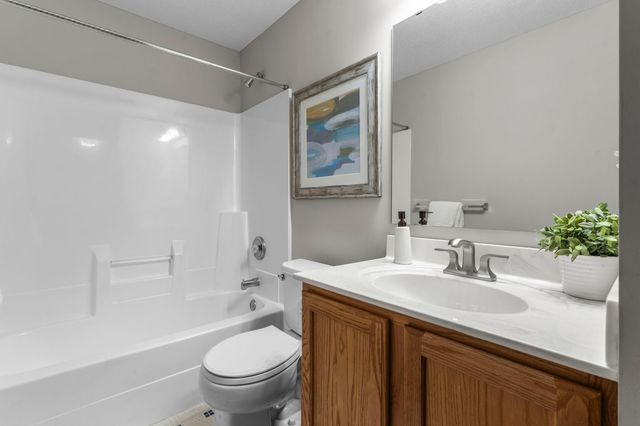 15263 Florist Circle, Apple Valley, MN 55124