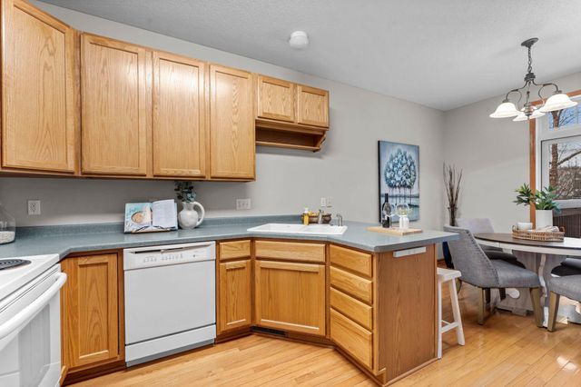 15263 Florist Circle, Apple Valley, MN 55124