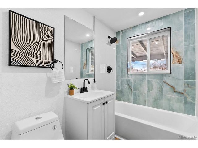 3311 Oneida St, Denver, CO 80207