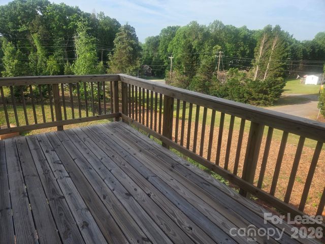 6997 Waterstone Drive, Sherrills Ford, NC 28673