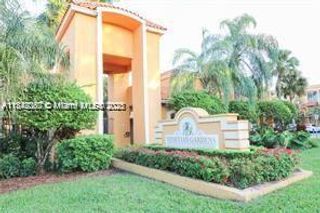 17911 NW 68th Ave P201, Hialeah, FL 33015