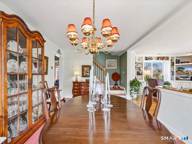 20 Whalers Point, East Haven, CT 06512