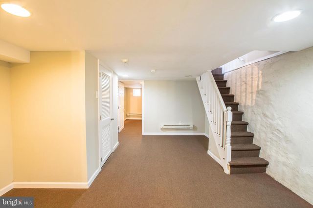 5750 N LAMBERT ST, Philadelphia, PA 19138