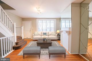 5750 N LAMBERT ST, Philadelphia, PA 19138