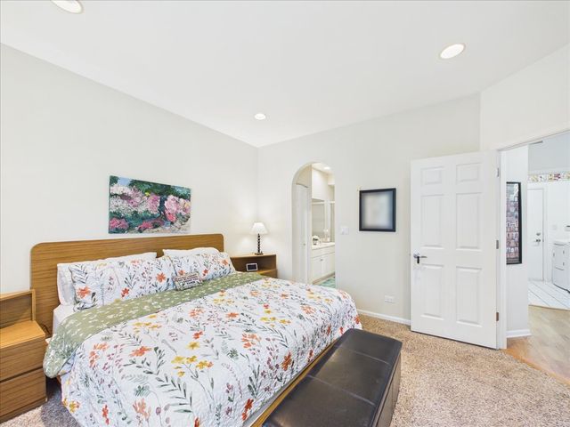 2490 Palazzo Court 2490, Buffalo Grove, IL 60089