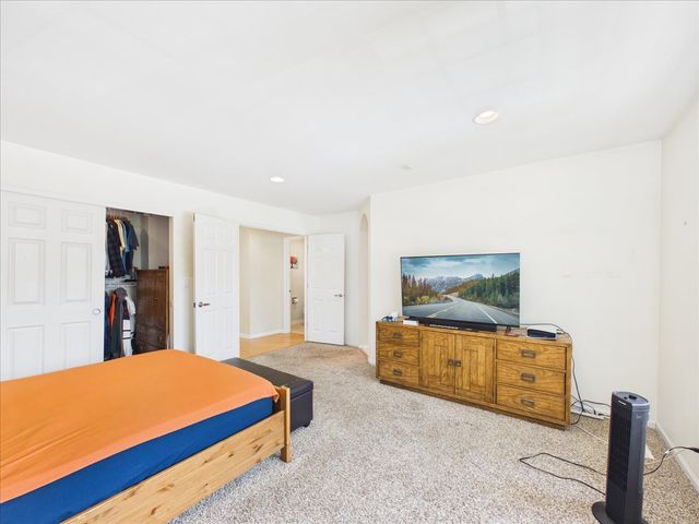 2490 Palazzo Court 2490, Buffalo Grove, IL 60089