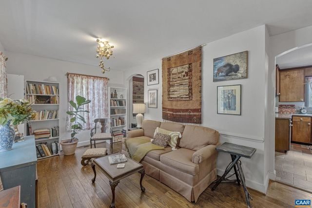 1842 ED JONES RD, Scottsville, VA 24590