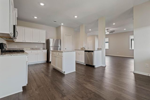 15802 Berry Hill Drive, Conroe, TX 77303