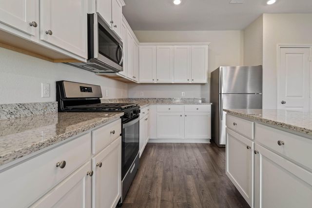 15802 Berry Hill Drive, Conroe, TX 77303