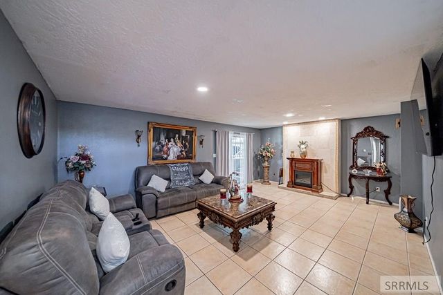 2939 Sandstone Drive, Idaho Falls, ID 83404