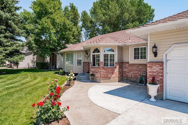 2939 Sandstone Drive, Idaho Falls, ID 83404