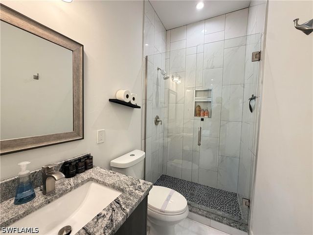 4064 Full Moon CT, Naples, FL 34112