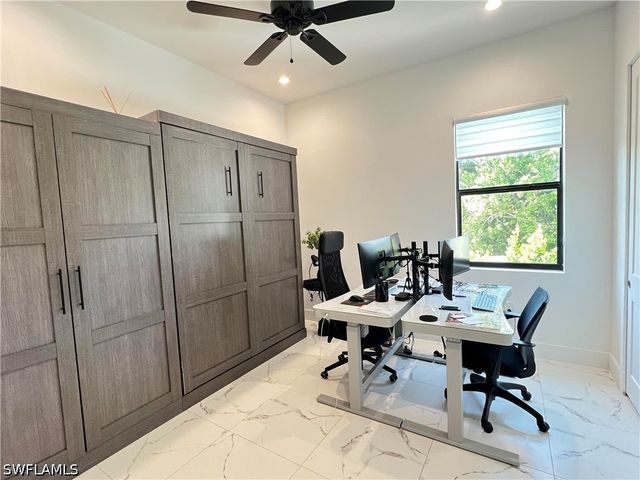 4064 Full Moon CT, Naples, FL 34112