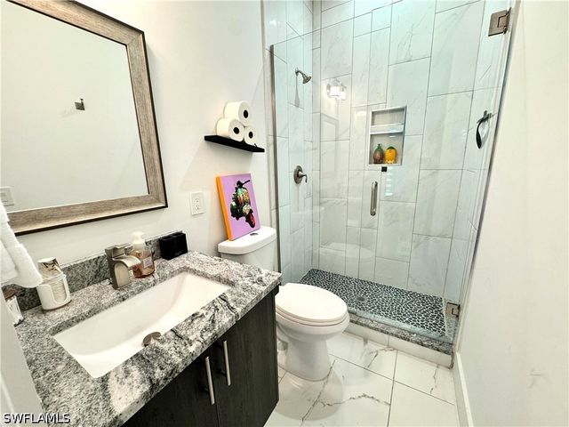 4064 Full Moon CT, Naples, FL 34112