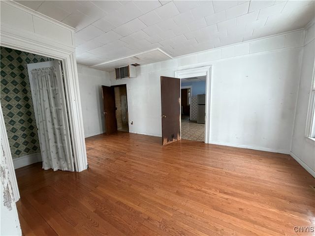 114 West Schuyler Street, Oswego, NY 13126