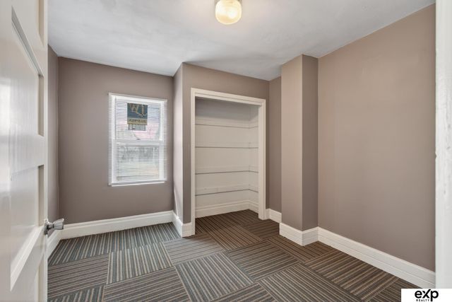 4019 Seward Street, Omaha, NE 68111