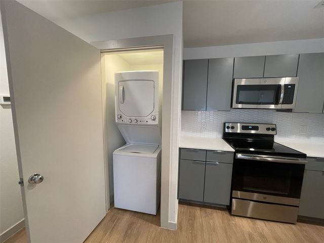 5520 Gaston Avenue 109, Dallas, TX 75214