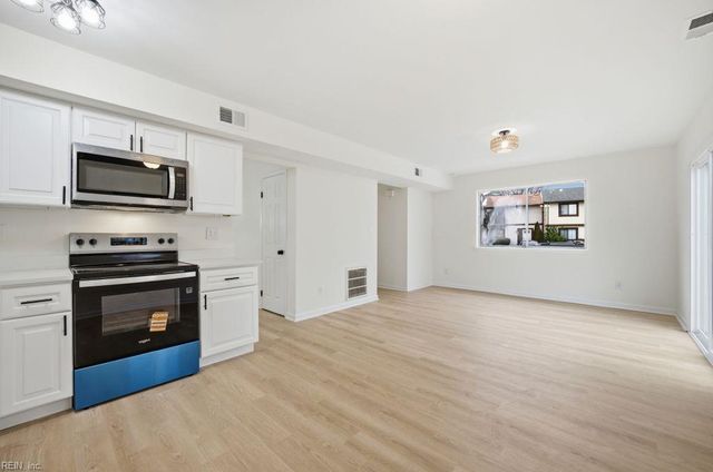 4100 Birch CT, Virginia Beach, VA 23462