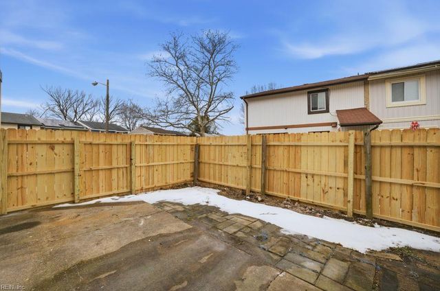 4100 Birch CT, Virginia Beach, VA 23462