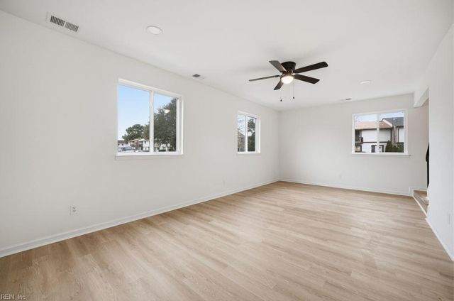 4100 Birch CT, Virginia Beach, VA 23462