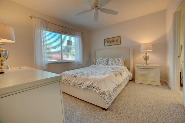 1117 Lake Terrace 208, Boynton Beach, FL 33426