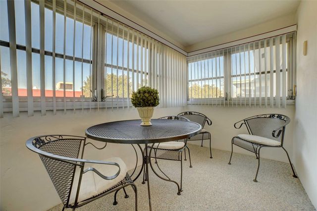 1117 Lake Terrace 208, Boynton Beach, FL 33426