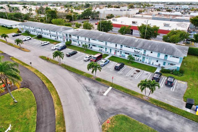 1117 Lake Terrace 208, Boynton Beach, FL 33426