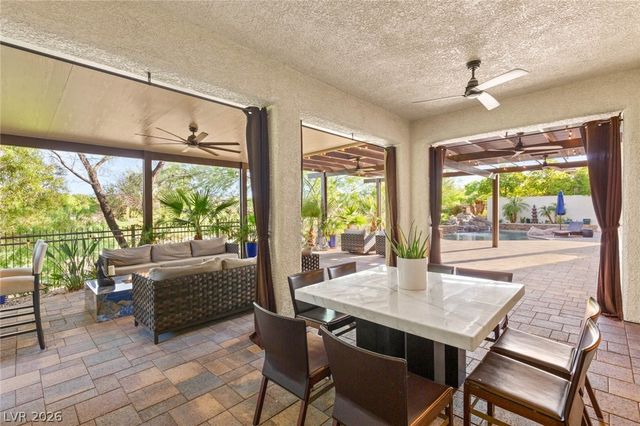 10301 ORKINEY Drive, Las Vegas, NV 89144