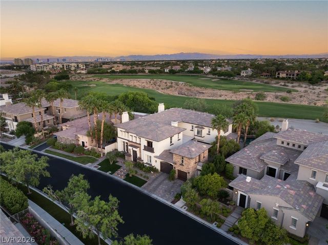 10301 ORKINEY Drive, Las Vegas, NV 89144