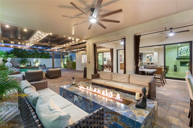 10301 ORKINEY Drive, Las Vegas, NV 89144